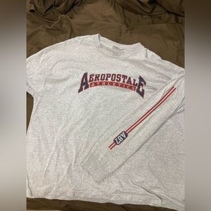 Aeropostale, Men’s shirt.  XL Color: Gray